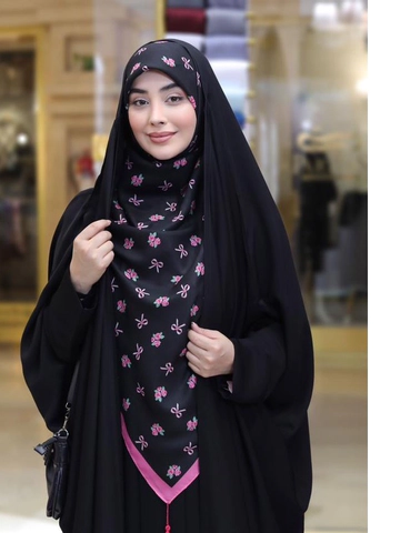 روسری کرپ نخ باایستایی عالی طرح پاپیون و گل