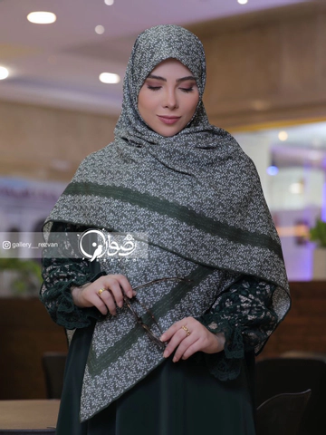 روسری کرپ طرح گیپور