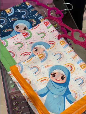 روسری نوجوان طرح رنگین کمان