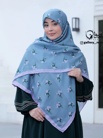روسری کرپ نخ طرح گل آبرنگی