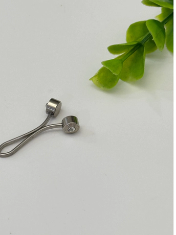 گیره استیل نگینی