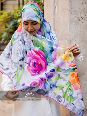 روسری کرپ نخ طرح گل آبرنگی