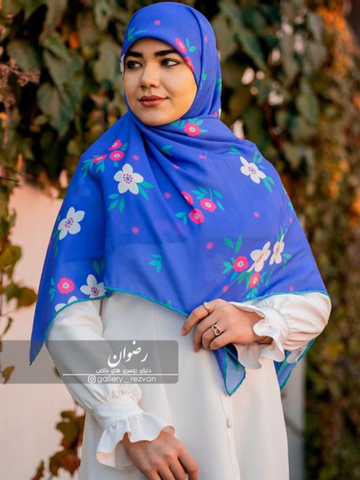 روسری کرپ نخ با ایستای عالی طرح گلگلی