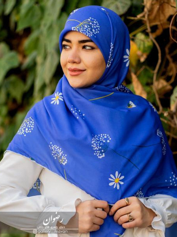 روسری کرپ نخ طرح قاصدک