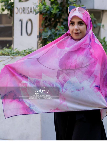 روسری سوپرنخ باایستایی عالی طرح برگ آبرنگی قواره 140