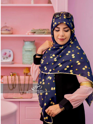 روسری طرح گل لیمویی زمینه سورمه ای