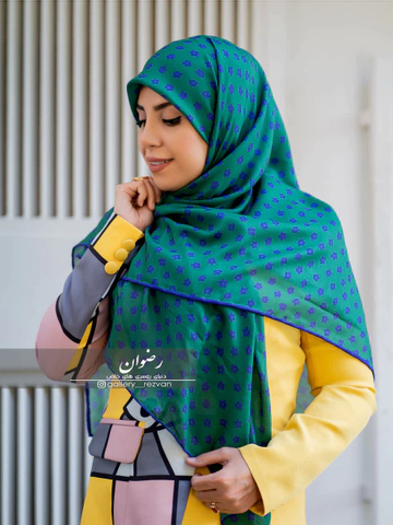روسری سوپرنخ طرح سبز گل ریز قواره 140