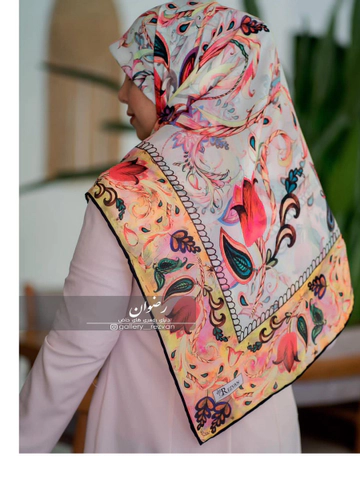 روسری کرپ نخ باایستایی عالی طرح گل لاله حاشیه دار قواره 140