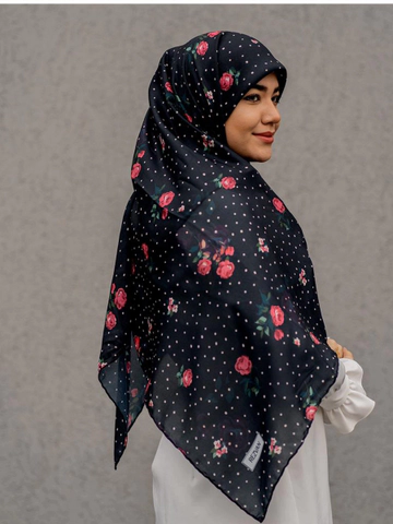 روسری سوپرنخ طرح خالخالی قواره 120