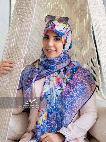 روسری طرح آبرنگی بنفش حاشیه دار