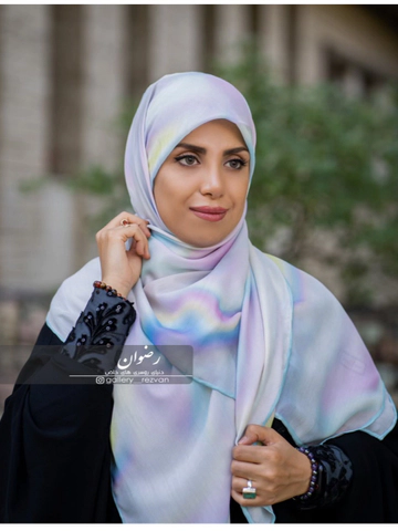 روسری نخی طرح رنگین کمان قواره 140