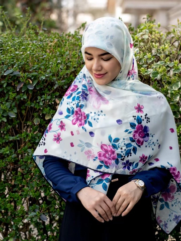 روسری نخی درجه یک طرح گلگلی وسط ساده قواره 120 دوردستدوز