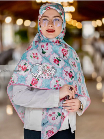 روسری طرح دلبرانه سبز قواره 120 دوردستدوز