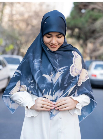 روسری پروانه درشت زمبنه مشکی قواره 120 دوردستدوز