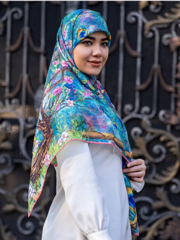 روسری طرح پرطرفدار طاووس قواره 140