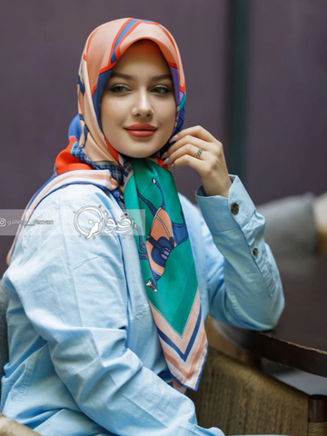روسری ابریشم طرح هرمس
