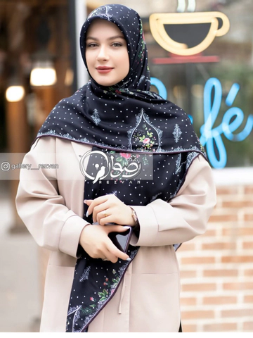 روسری قواره 120 نخی طرح قاب عکس خالدار