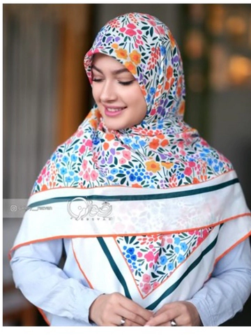 روسری نخی طرح بهشت