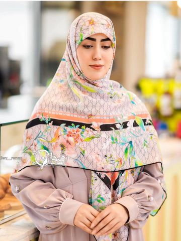 روسری طرح گوچی گلدار