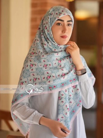 روسری رضوان طرح گلریز مثبت