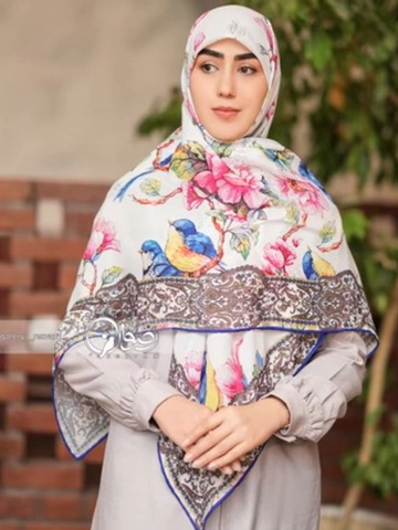 روسری کرپ نخ رضوان طرح بلبل حاشیه دار